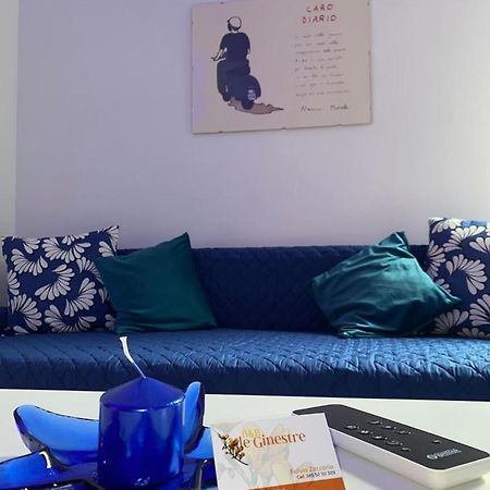 Casa Vacanza Le Ginestre Apartamento Portici Exterior foto