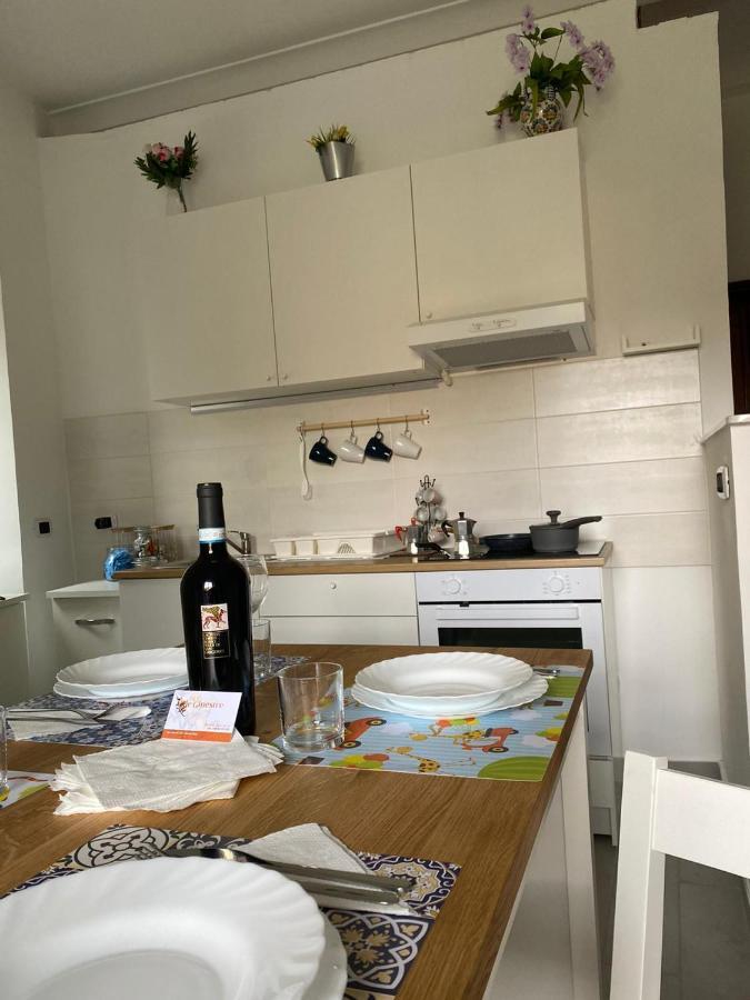 Casa Vacanza Le Ginestre Apartamento Portici Exterior foto